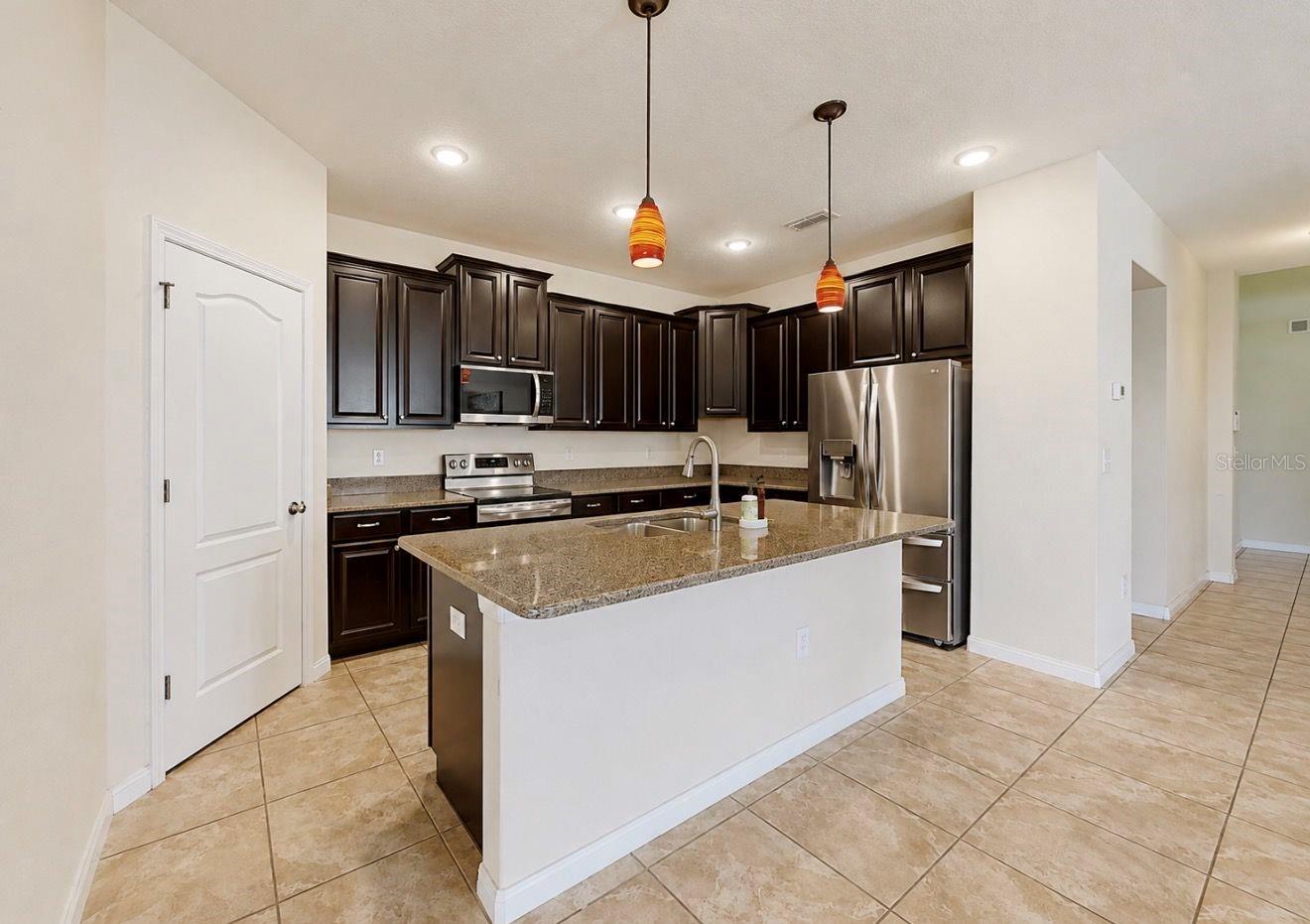 619 WABASH BREEZE CIR — photo 11