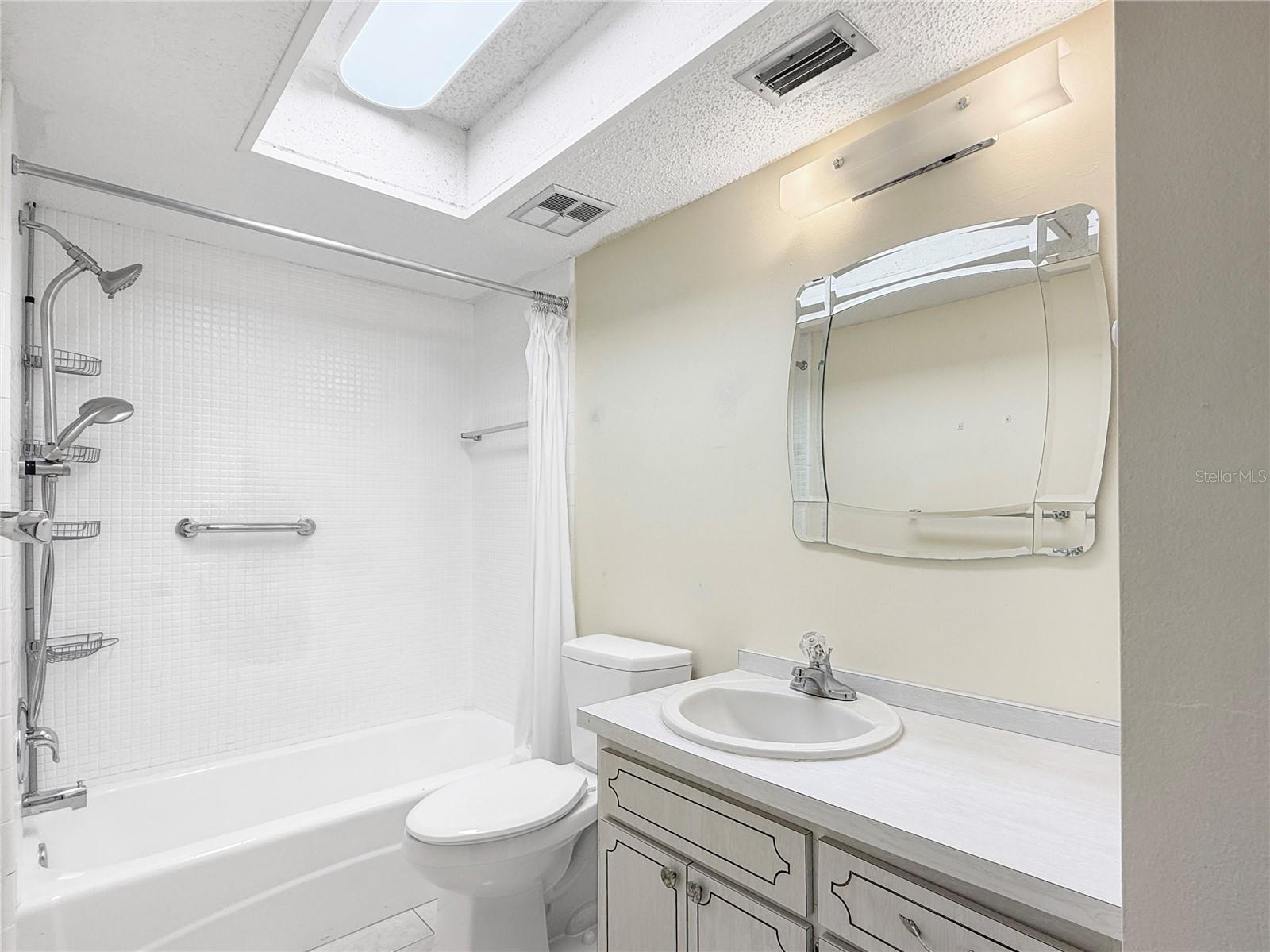 1701 PINEHURST RD #2F — photo 21