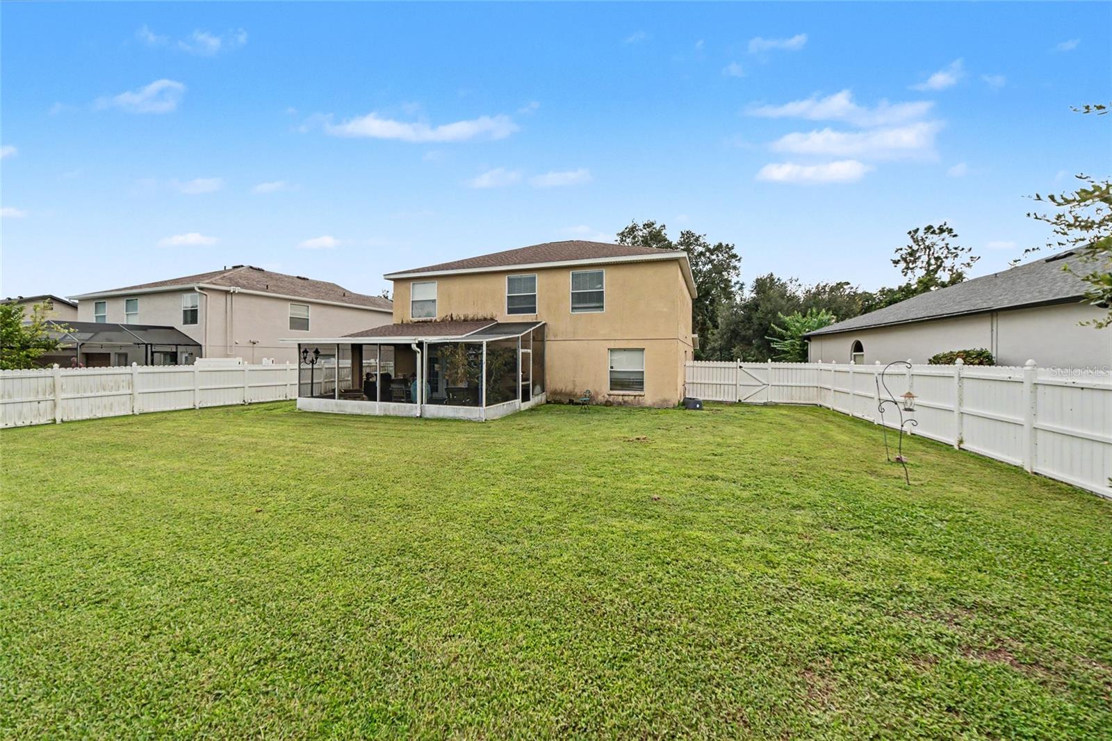 15110 HERONGLEN DR — photo 26