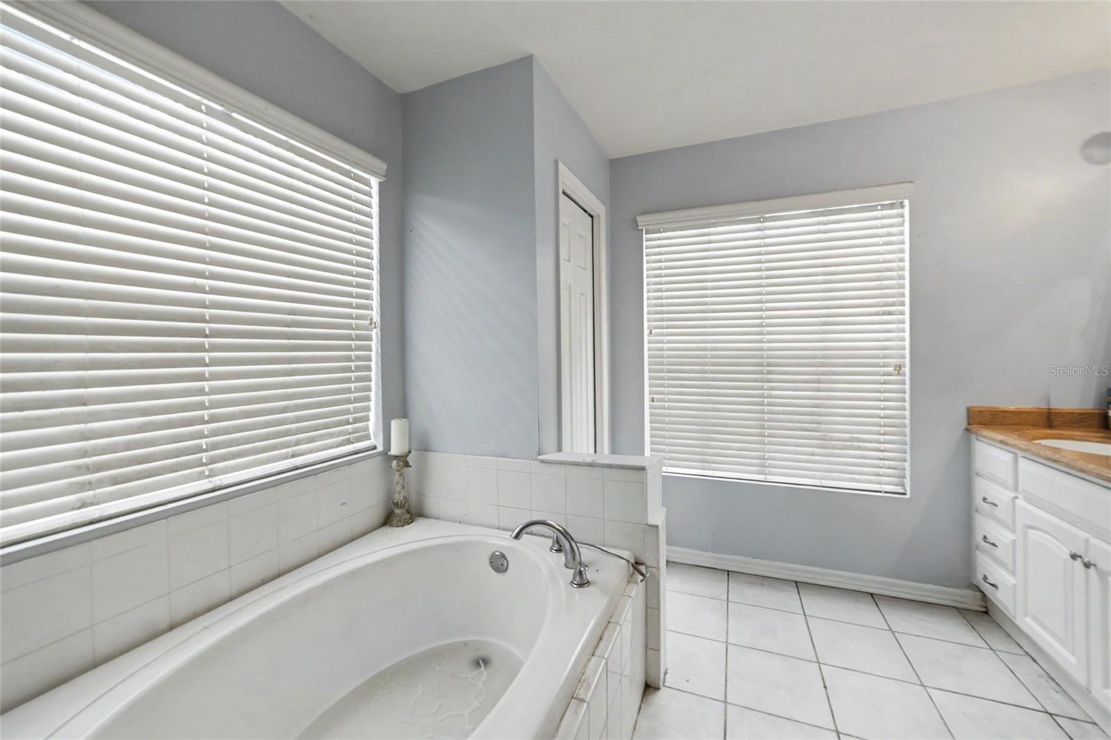 15110 HERONGLEN DR — photo 18
