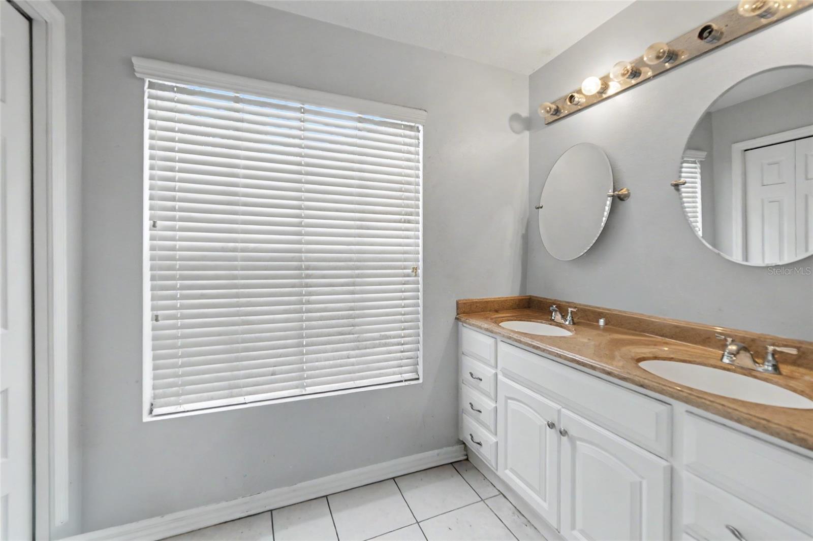 15110 HERONGLEN DR — photo 19