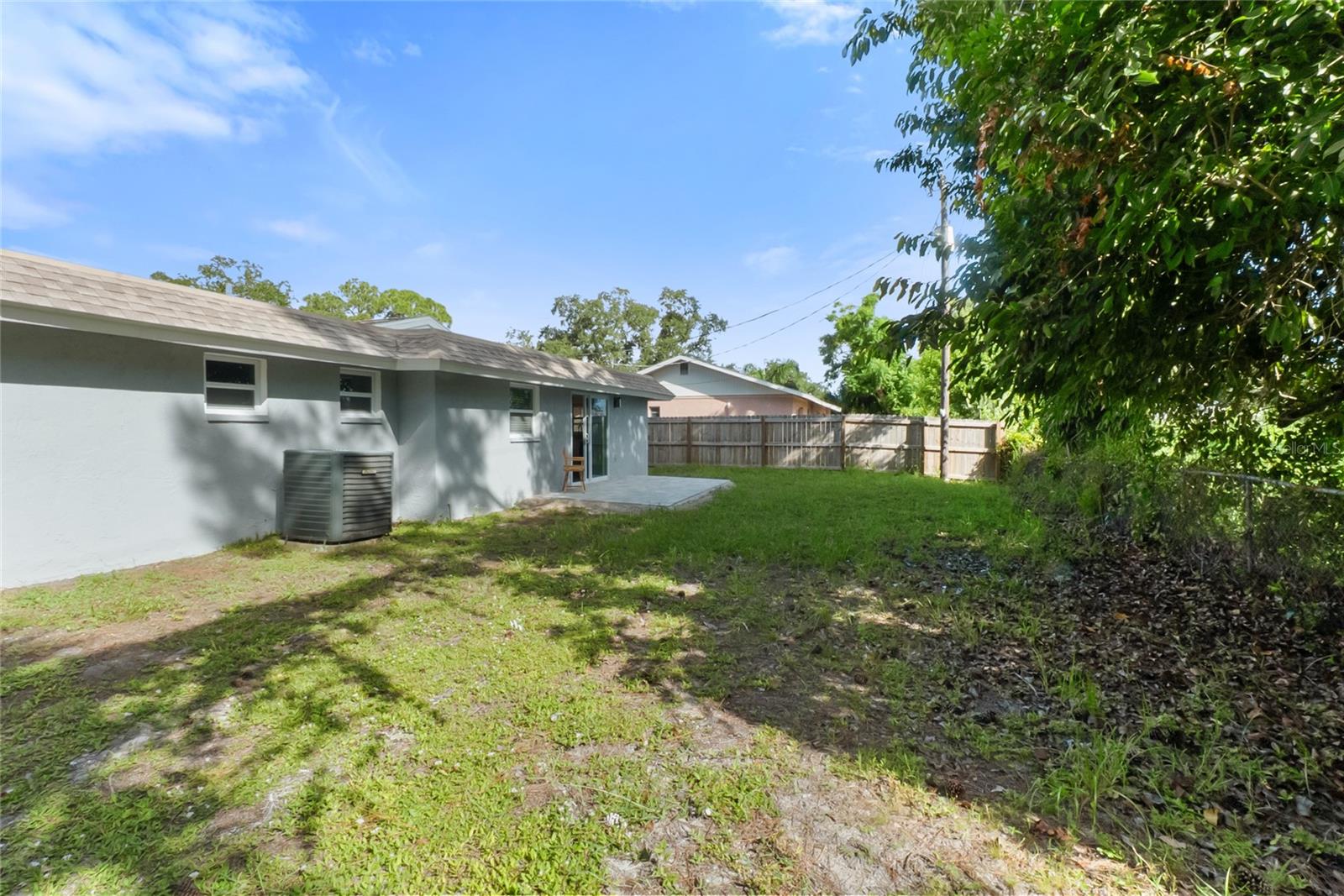 420 MELODY CIR — photo 30