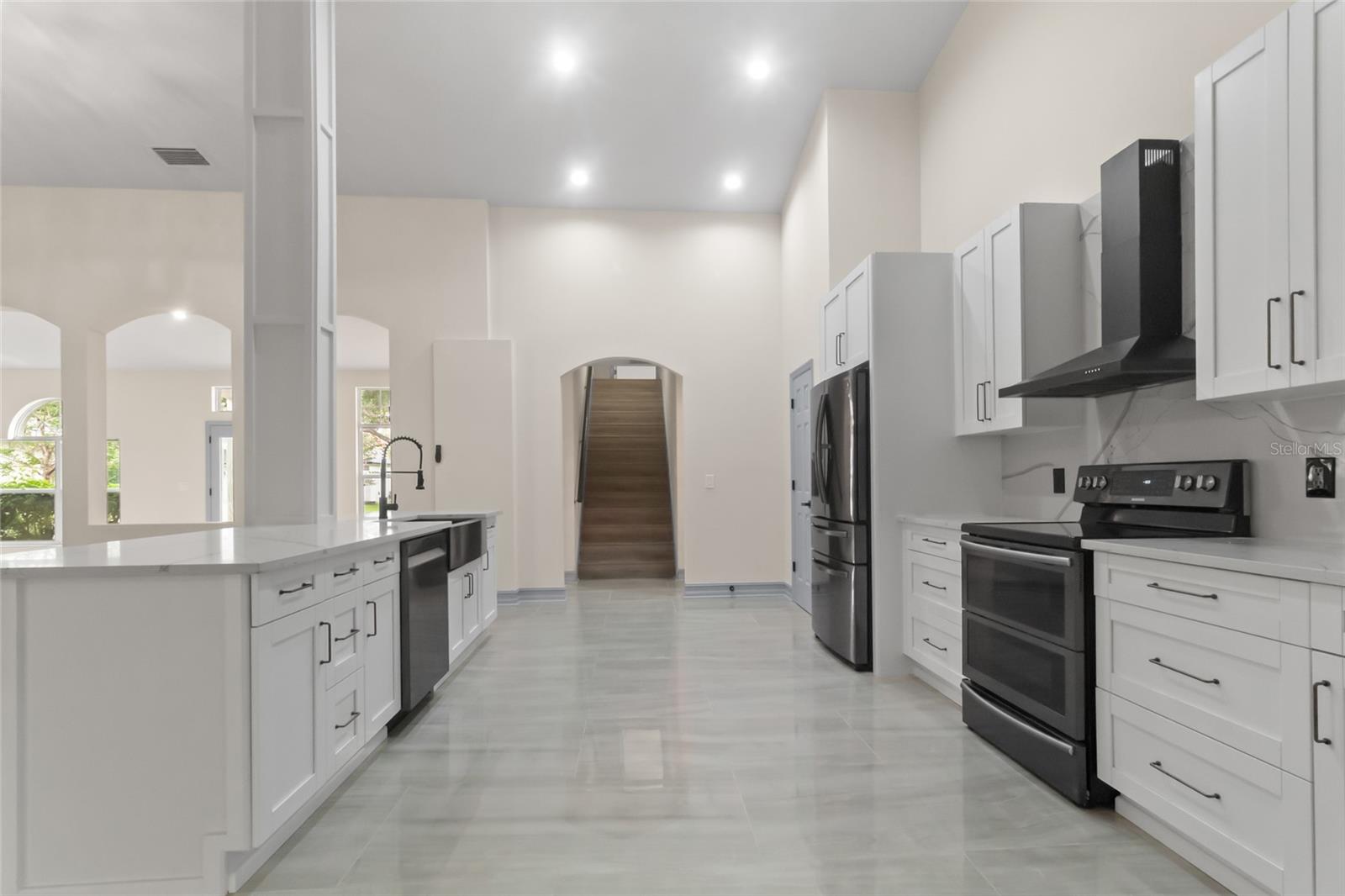 10217 TIMBERLAND POINT DR — photo 10