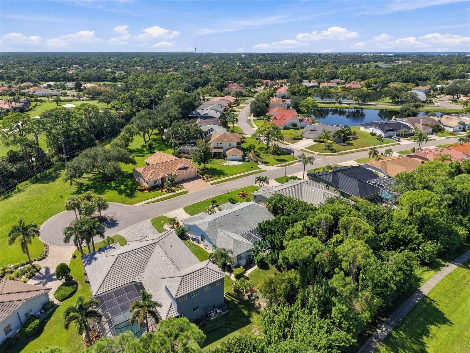 4304 BALMORAL WAY — photo 32