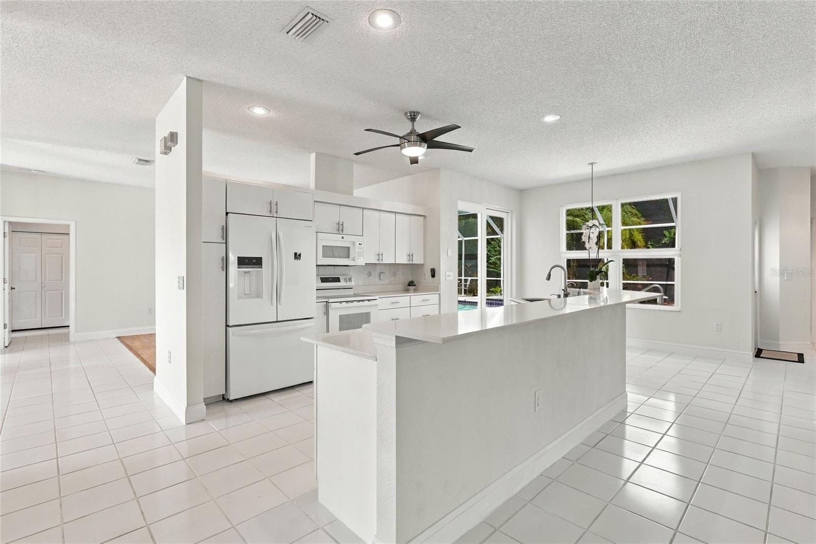 4304 BALMORAL WAY — photo 9