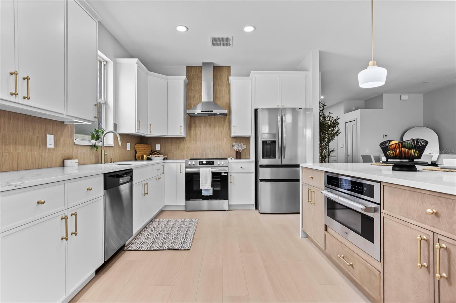 22836 MARSH WREN DR — photo 6