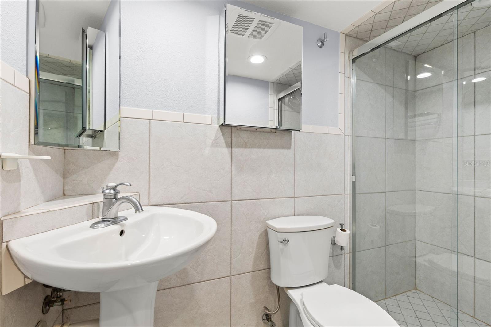 631 FAIRMONT AVE #C — photo 27