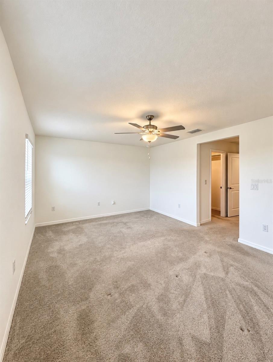 8212 CRESCENT OAKS DR — photo 16