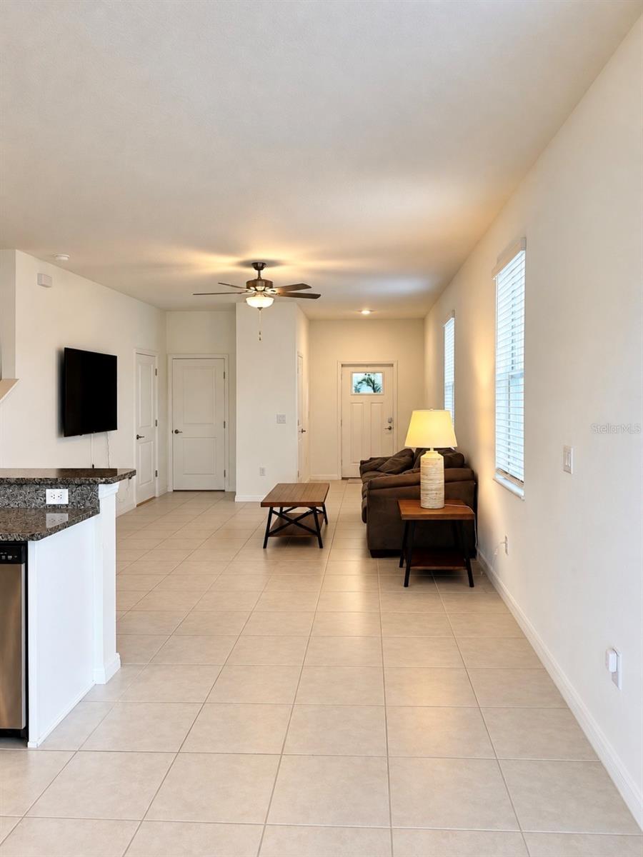 8212 CRESCENT OAKS DR — photo 6