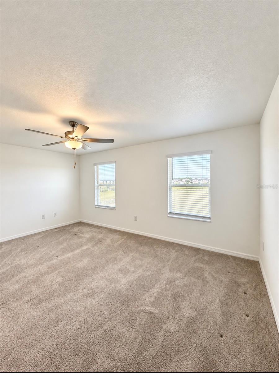 8212 CRESCENT OAKS DR — photo 17
