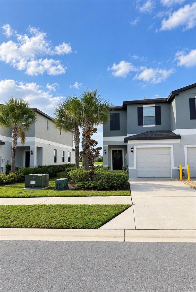 8212 CRESCENT OAKS DR — photo 41