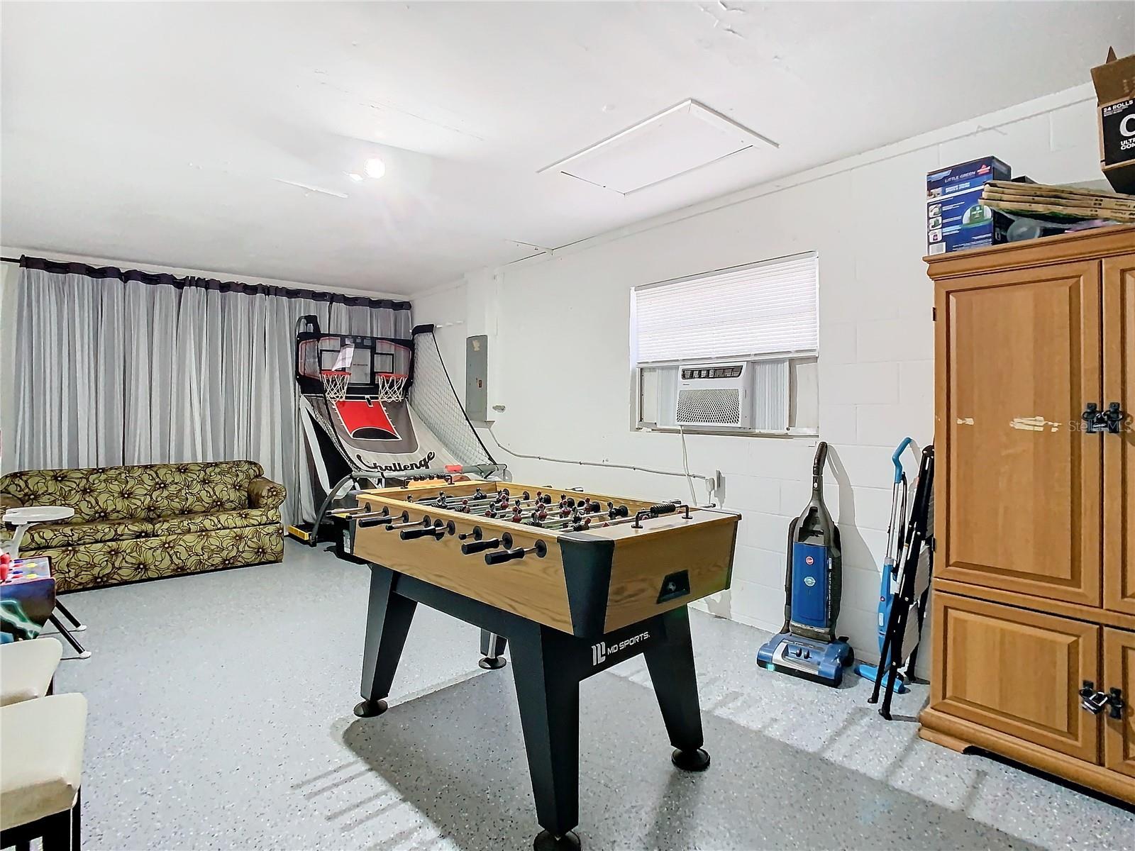 12438 CARDIFF DR — photo 47