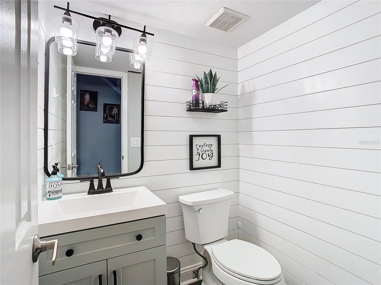 12438 CARDIFF DR — photo 25