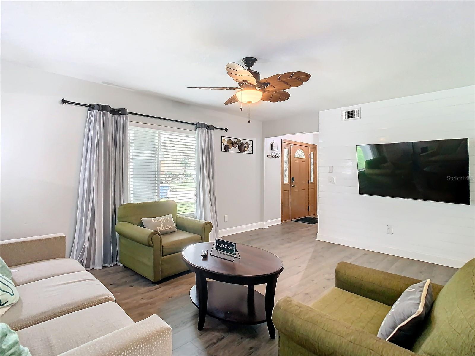 12438 CARDIFF DR — photo 12