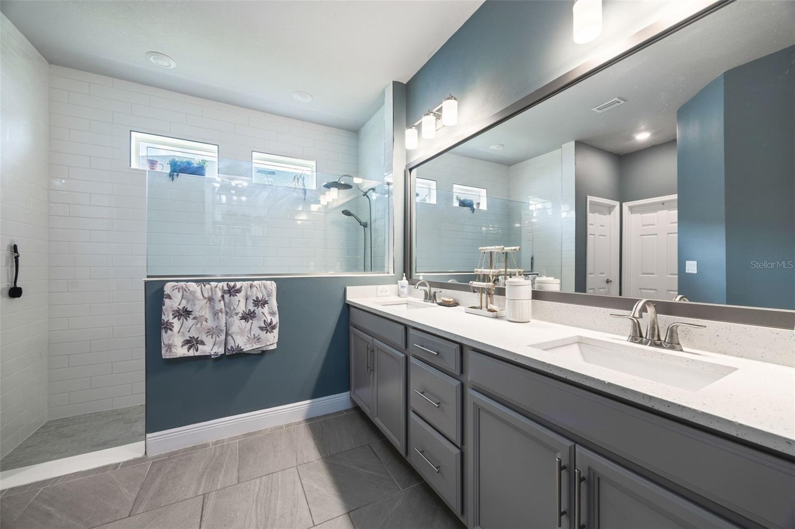 11822 CHEVELON LN — photo 16