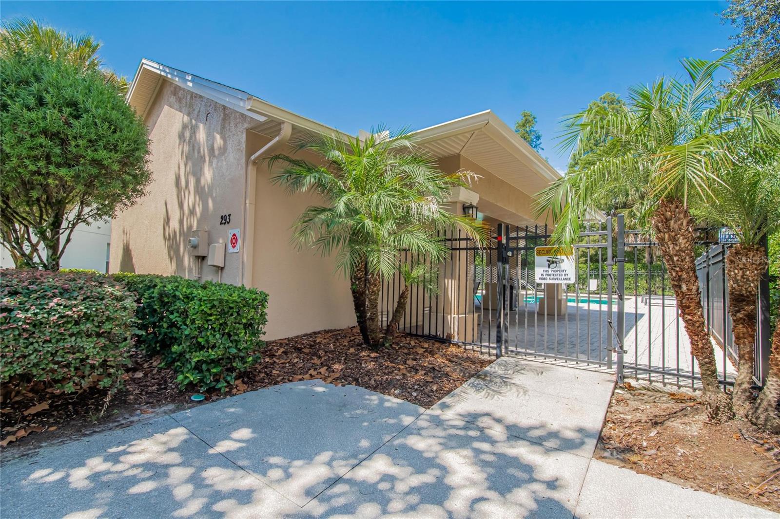 2919 ROYAL TUSCAN LN — photo 26