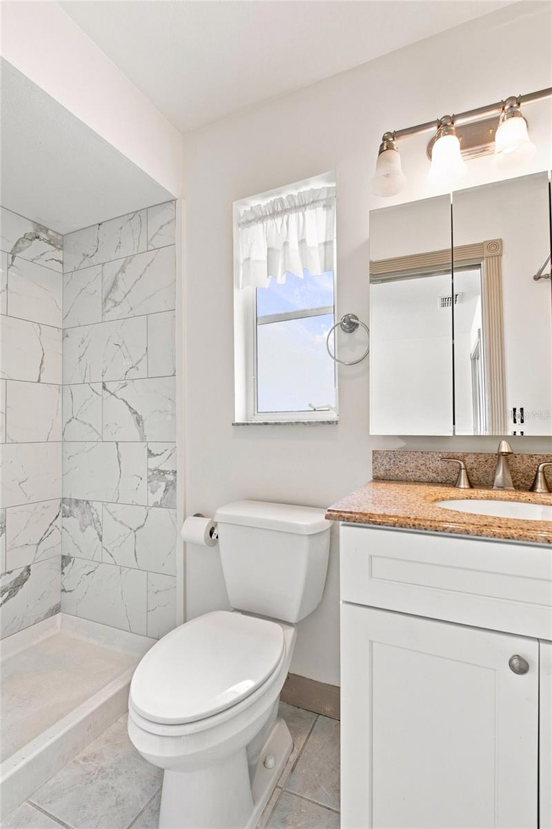 2336 MALCOLM DR — photo 29