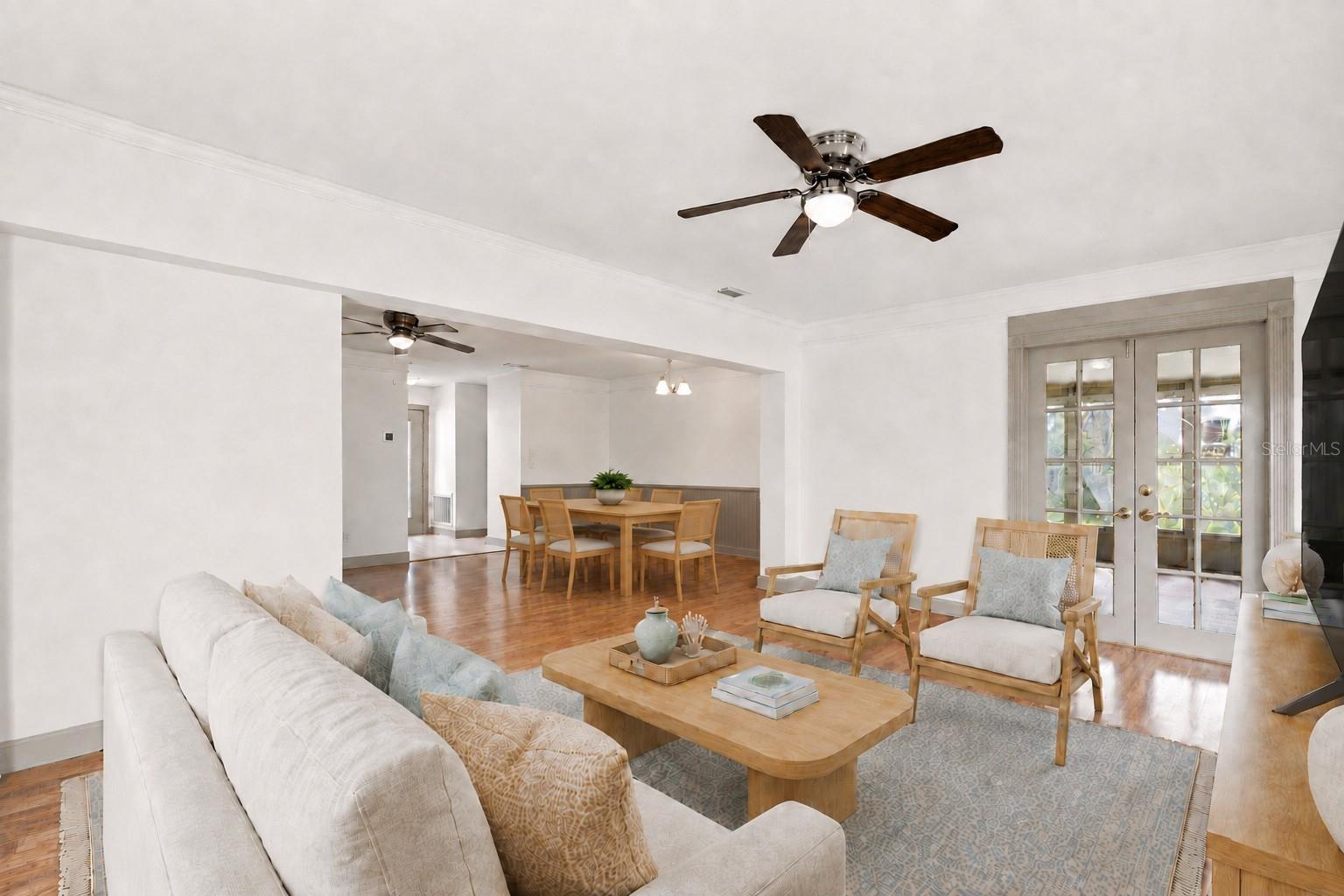 2336 MALCOLM DR — photo 10