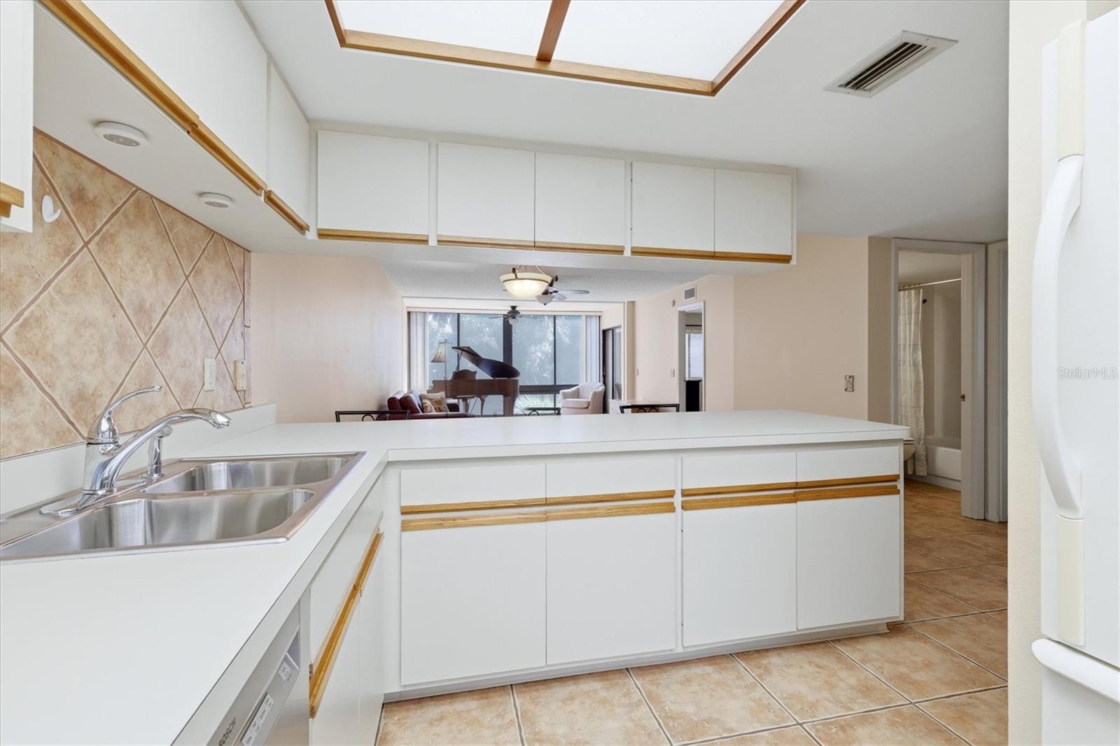 3365 CROSS CREEK DR #3365 — photo 9