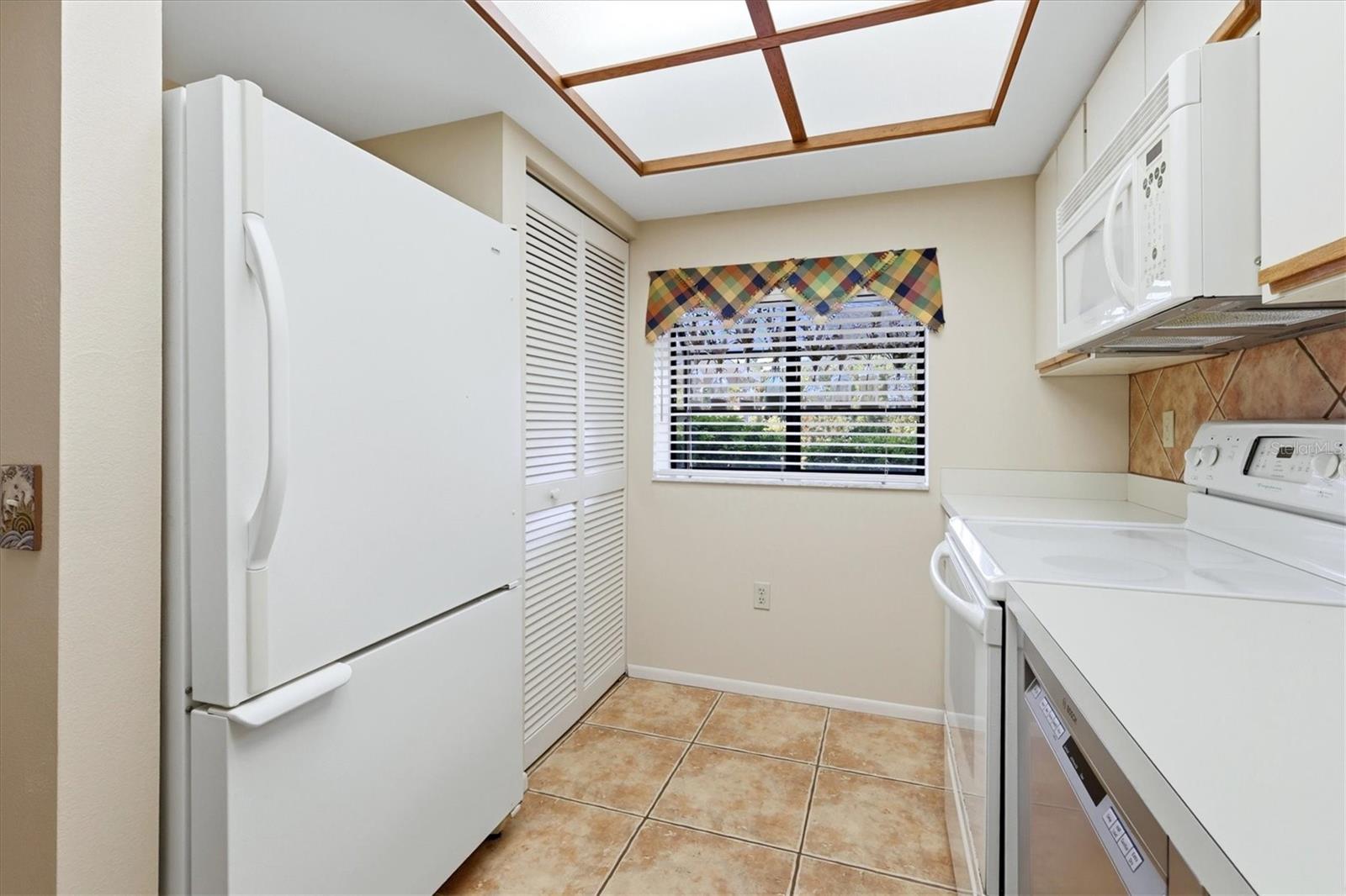 3365 CROSS CREEK DR #3365 — photo 12