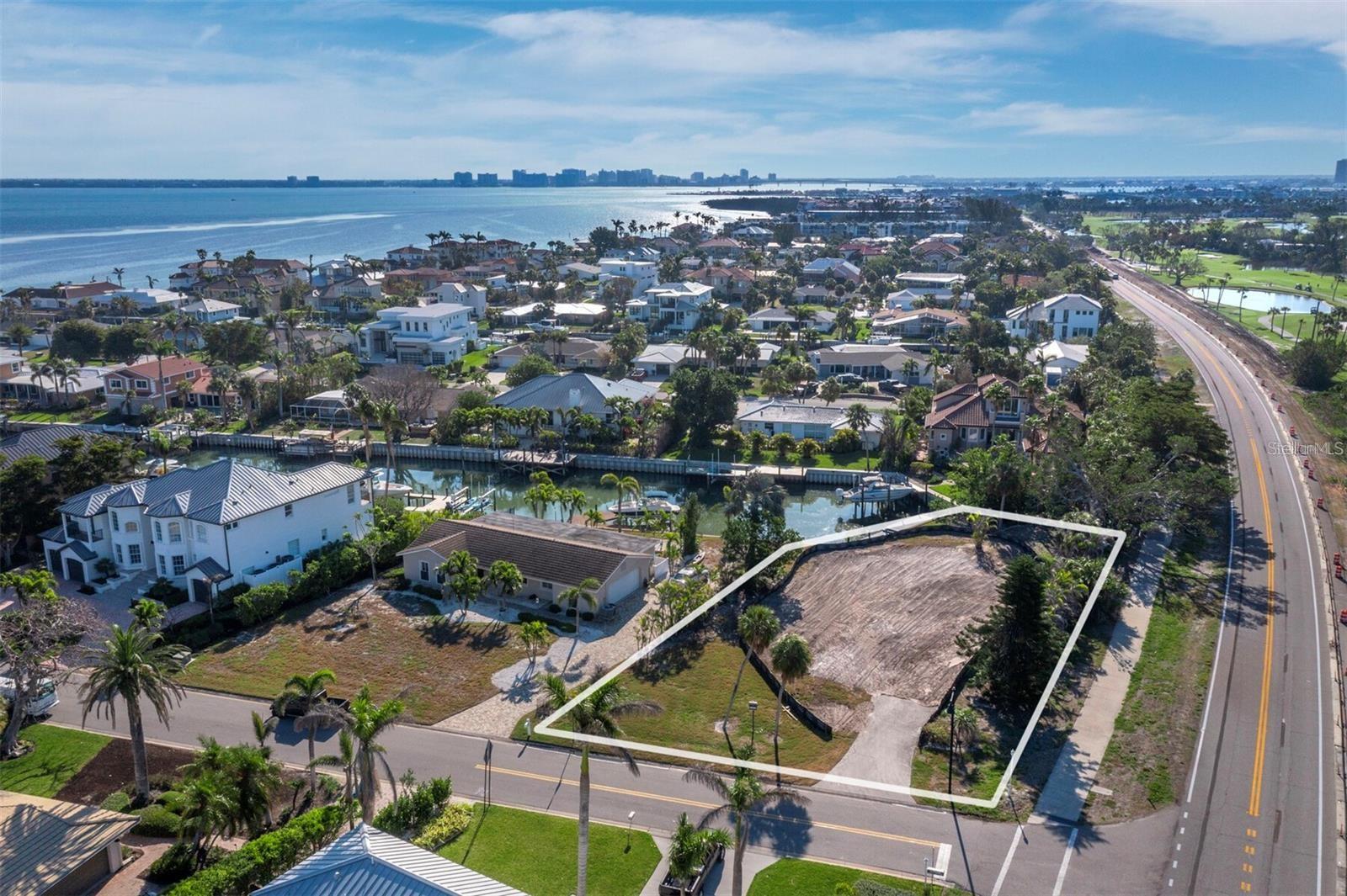 500 OUTRIGGER LN — photo 2