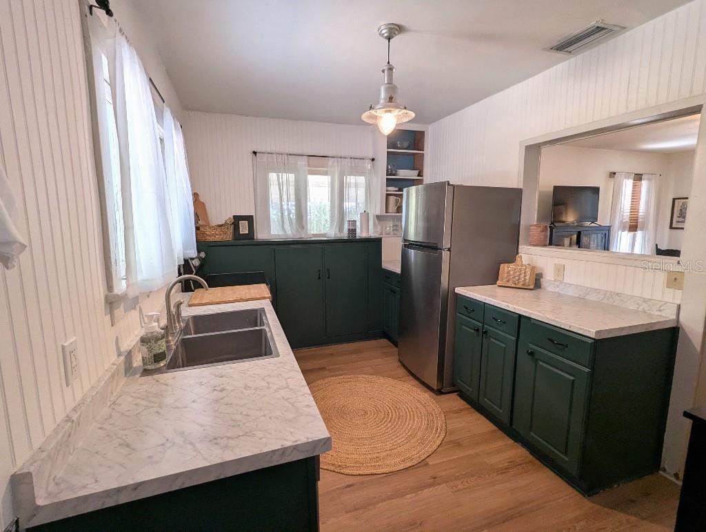 7427 CHAPEL AVE — photo 6