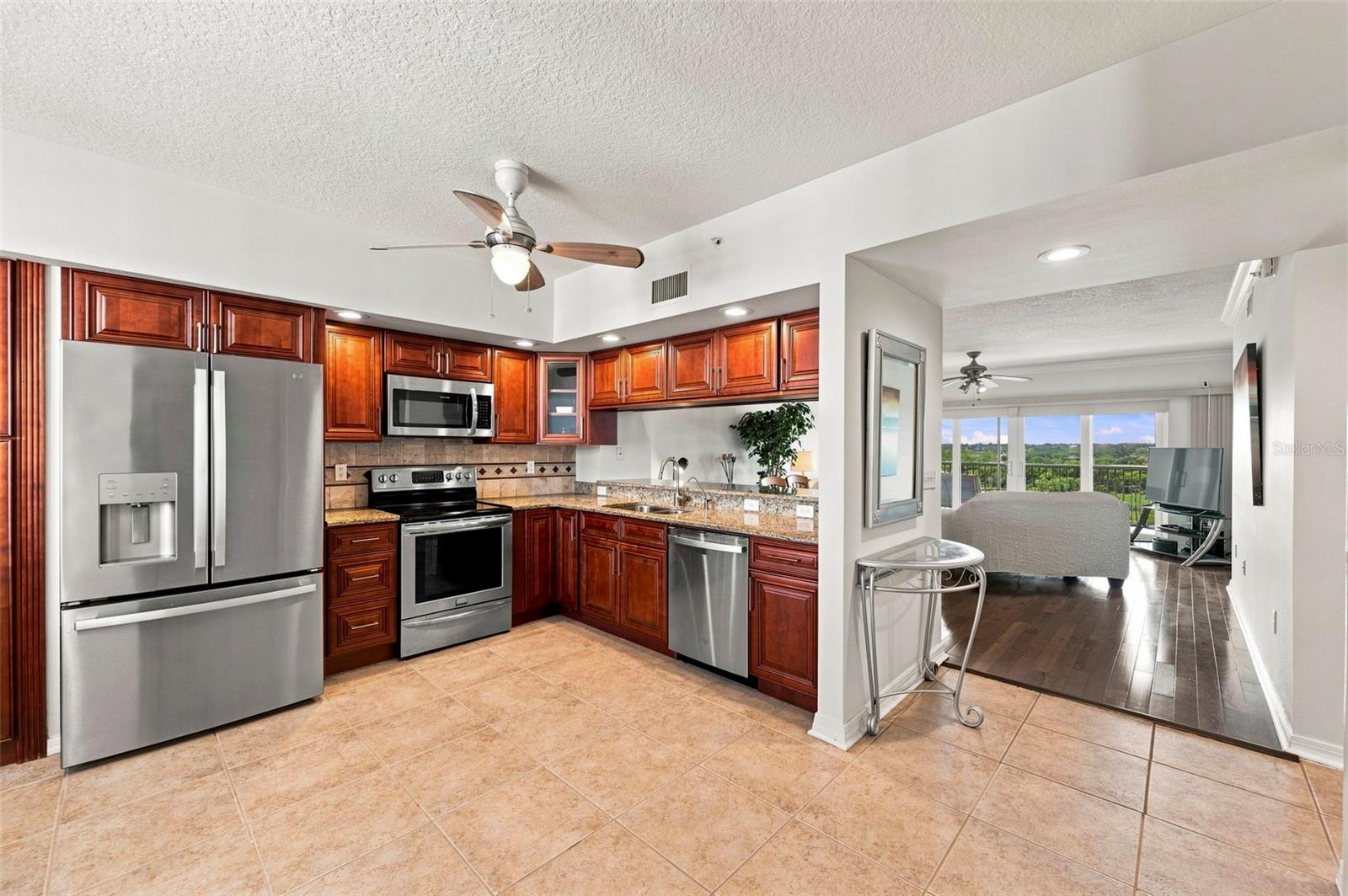 1200 COUNTRY CLUB DR #5505 — photo 36