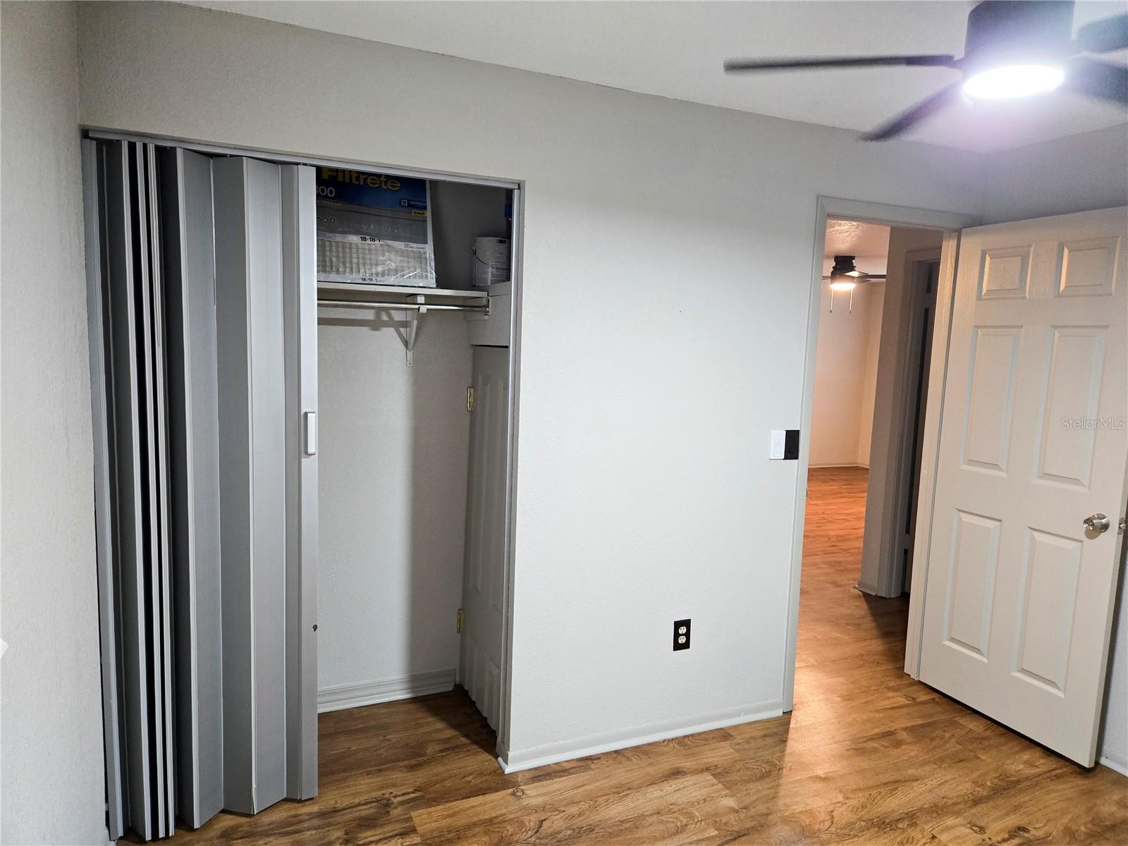 1517 S TAYLOR RD ##B — photo 10