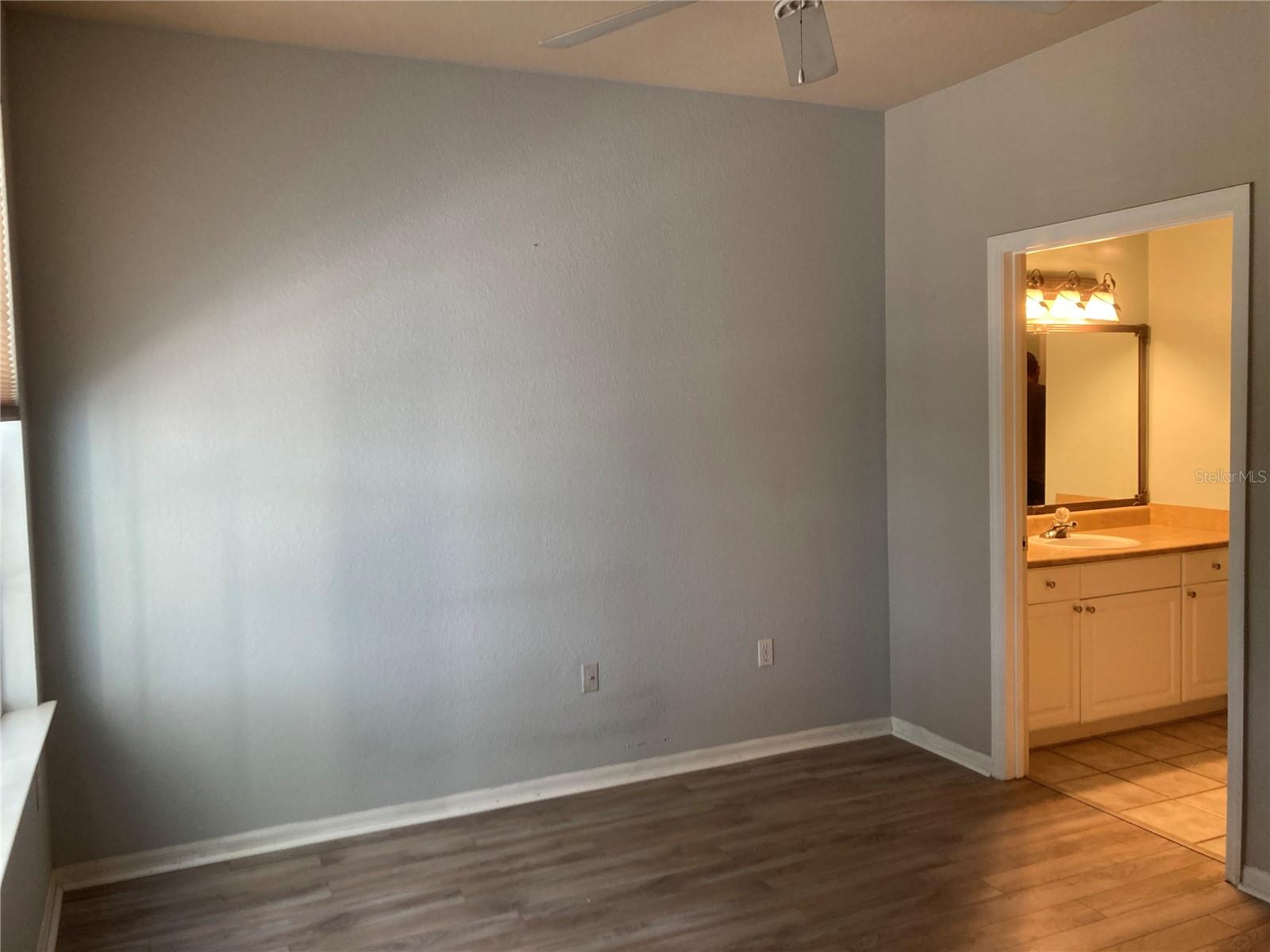 5541 ROSEHILL RD #101 — photo 15