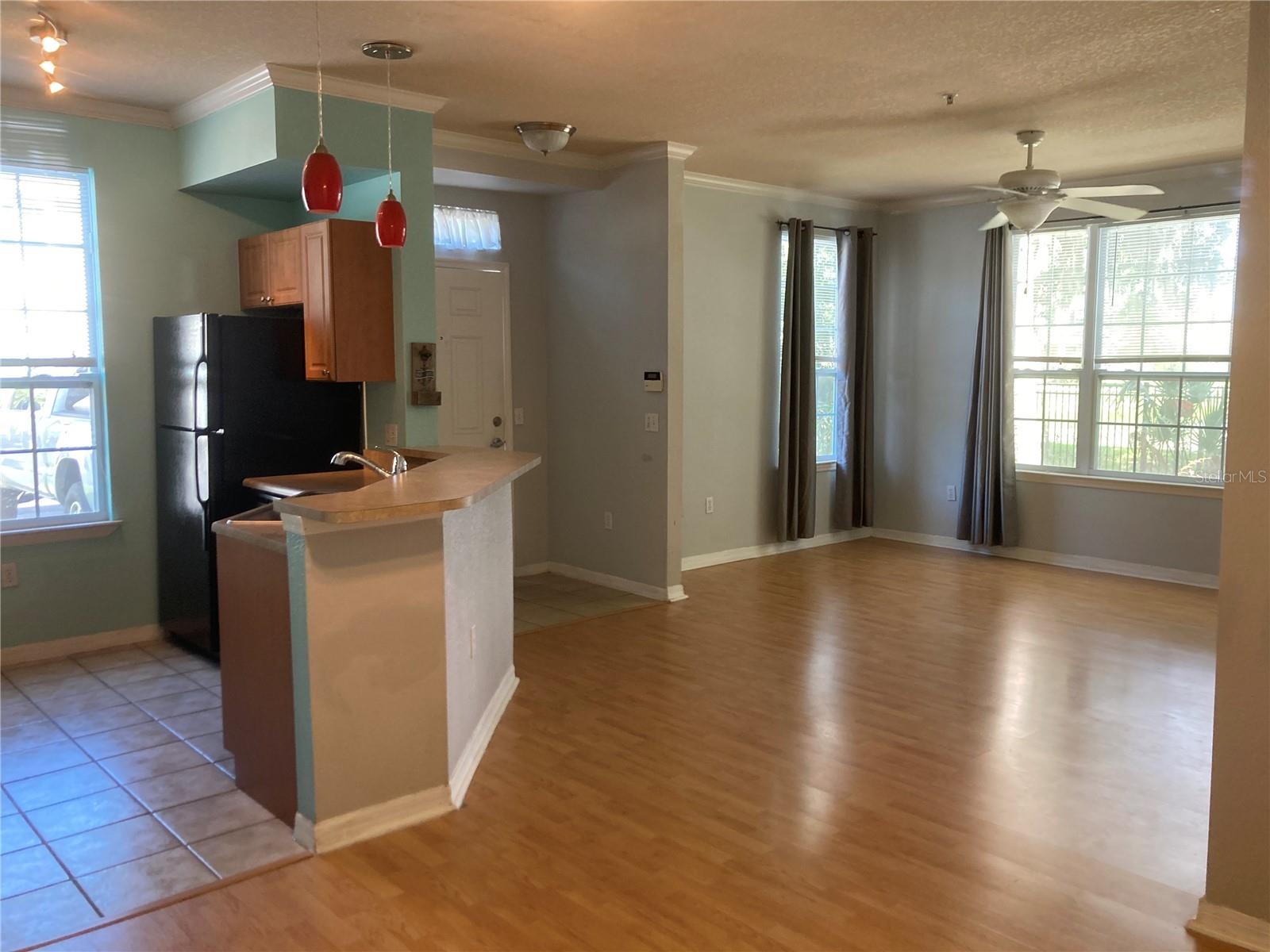 5541 ROSEHILL RD #101 — photo 4