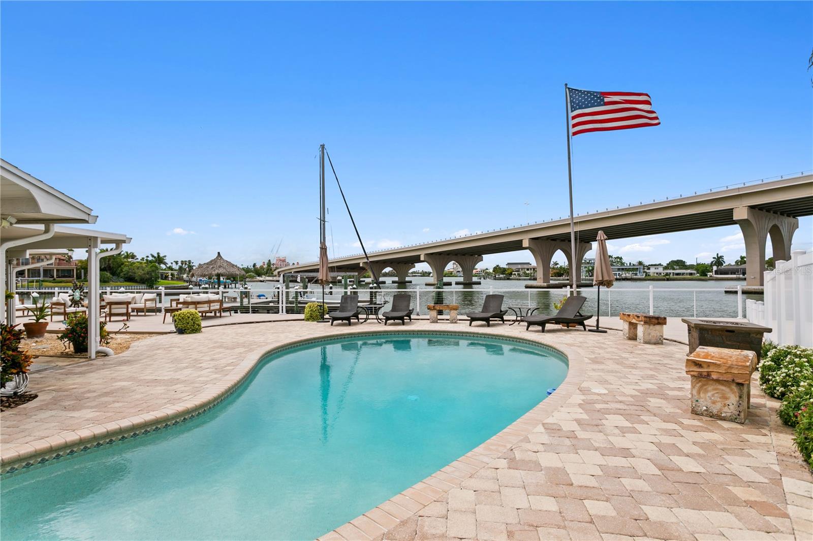 3142 W VINA DEL MAR BLVD — photo 26