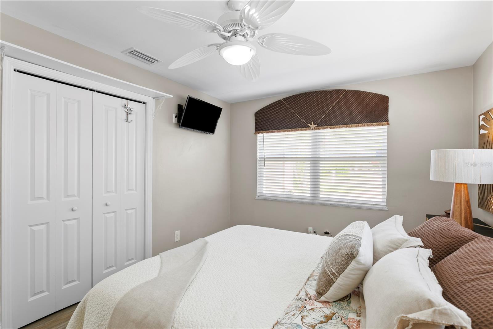 3142 W VINA DEL MAR BLVD — photo 20