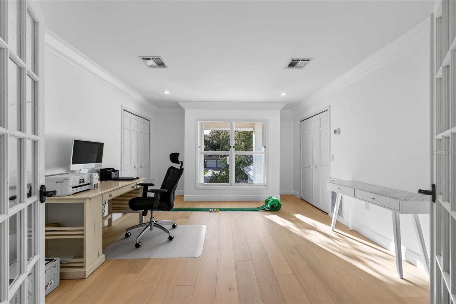 226 SAINT JAMES PARK — photo 33