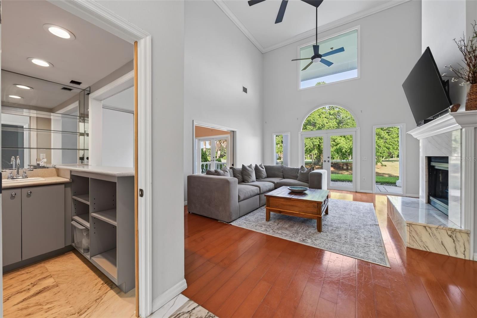 226 SAINT JAMES PARK — photo 10