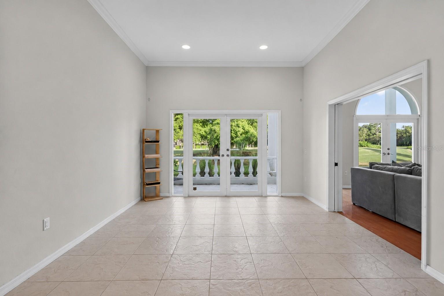 226 SAINT JAMES PARK — photo 19