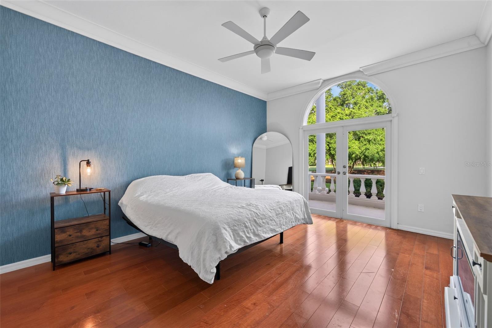 226 SAINT JAMES PARK — photo 25