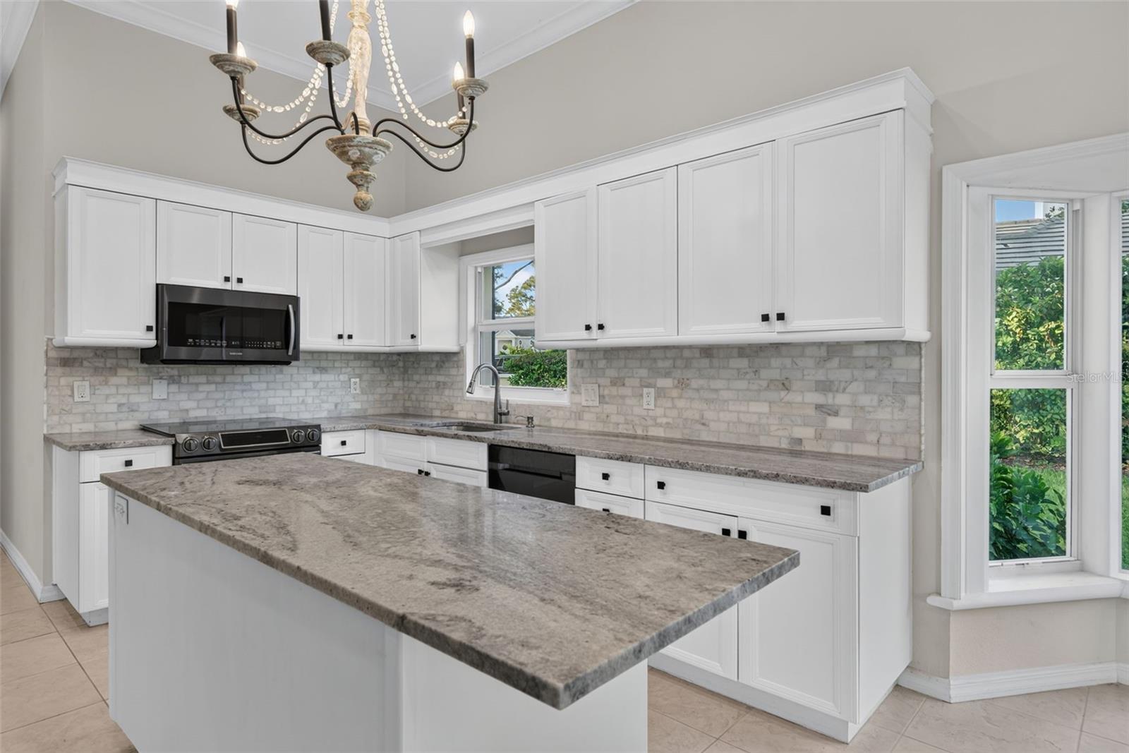 226 SAINT JAMES PARK — photo 17