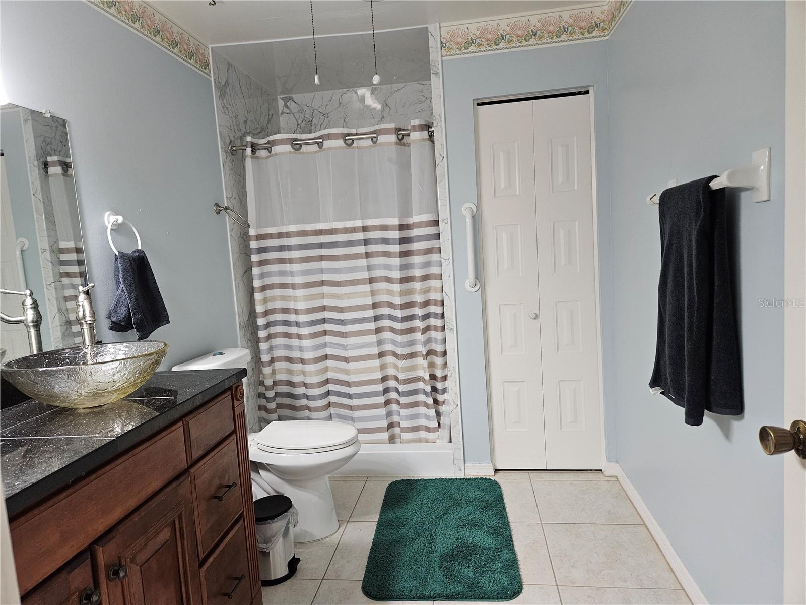 206 SOLA LN — photo 19