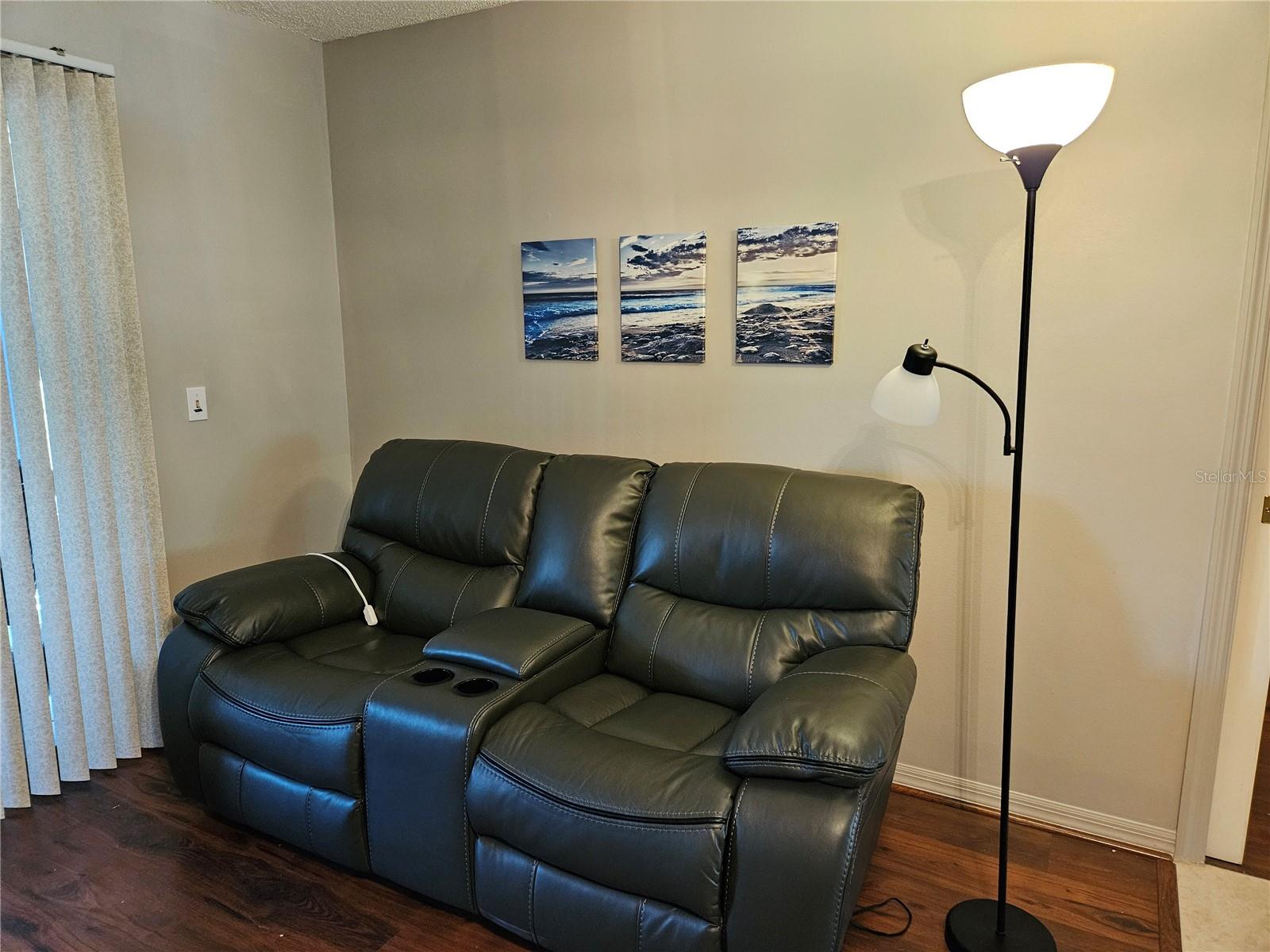206 SOLA LN — photo 6
