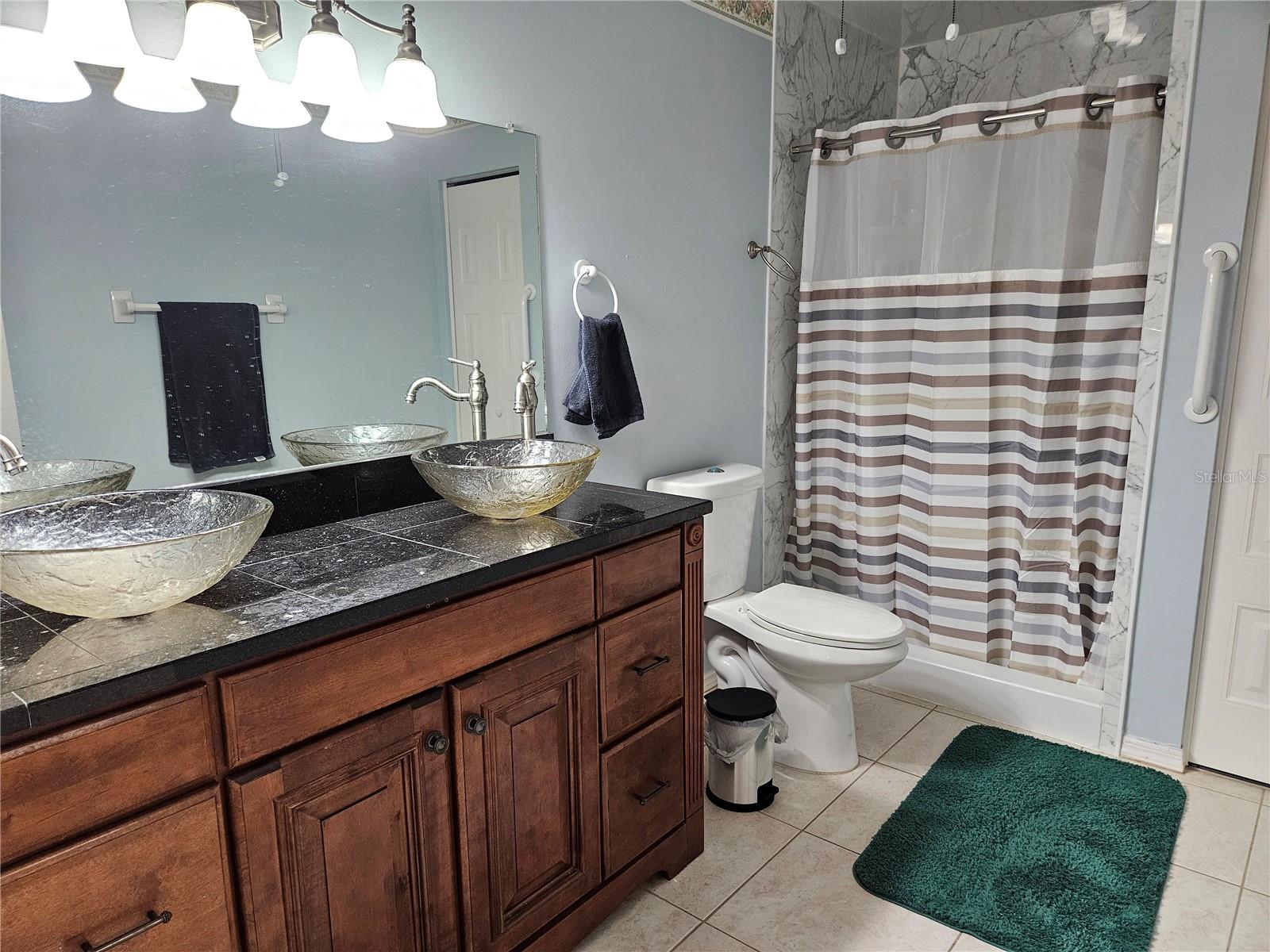 206 SOLA LN — photo 17