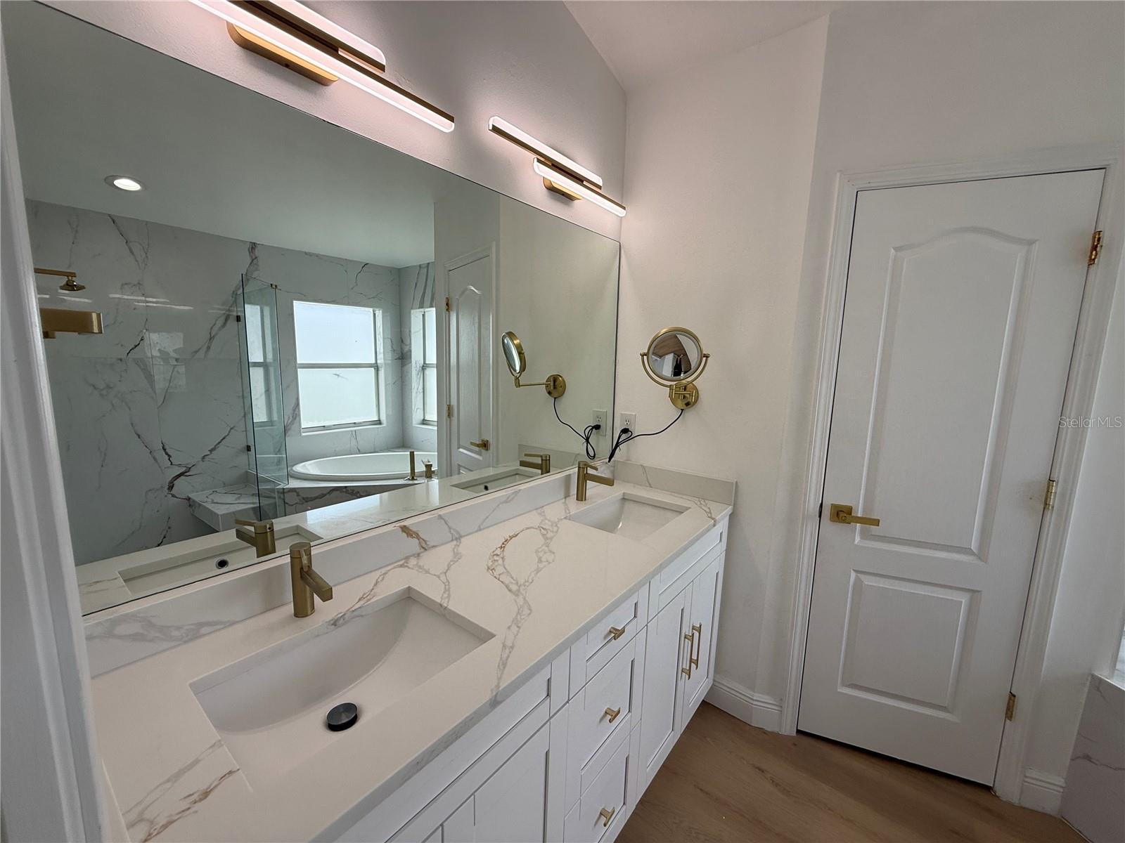 7341 PULTENEY DR — photo 38