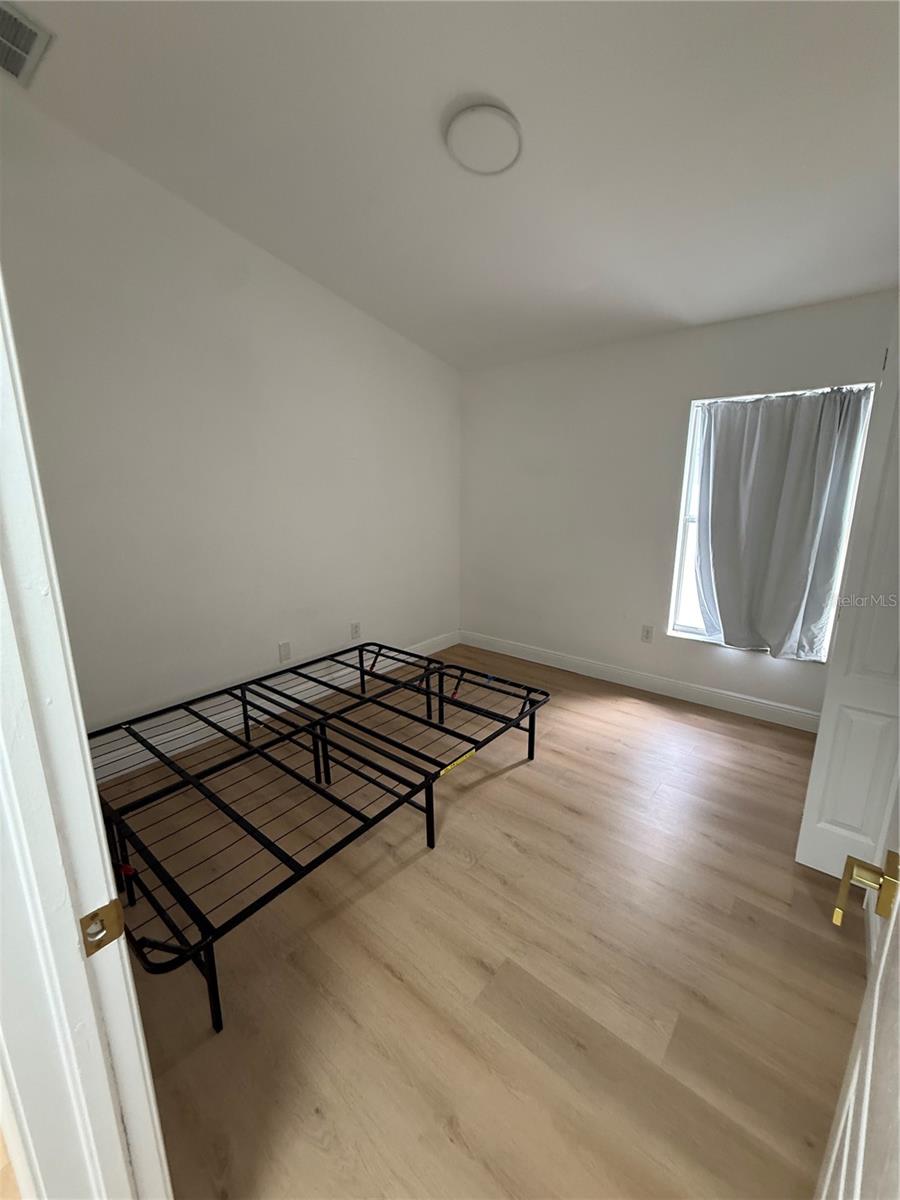 7341 PULTENEY DR — photo 46