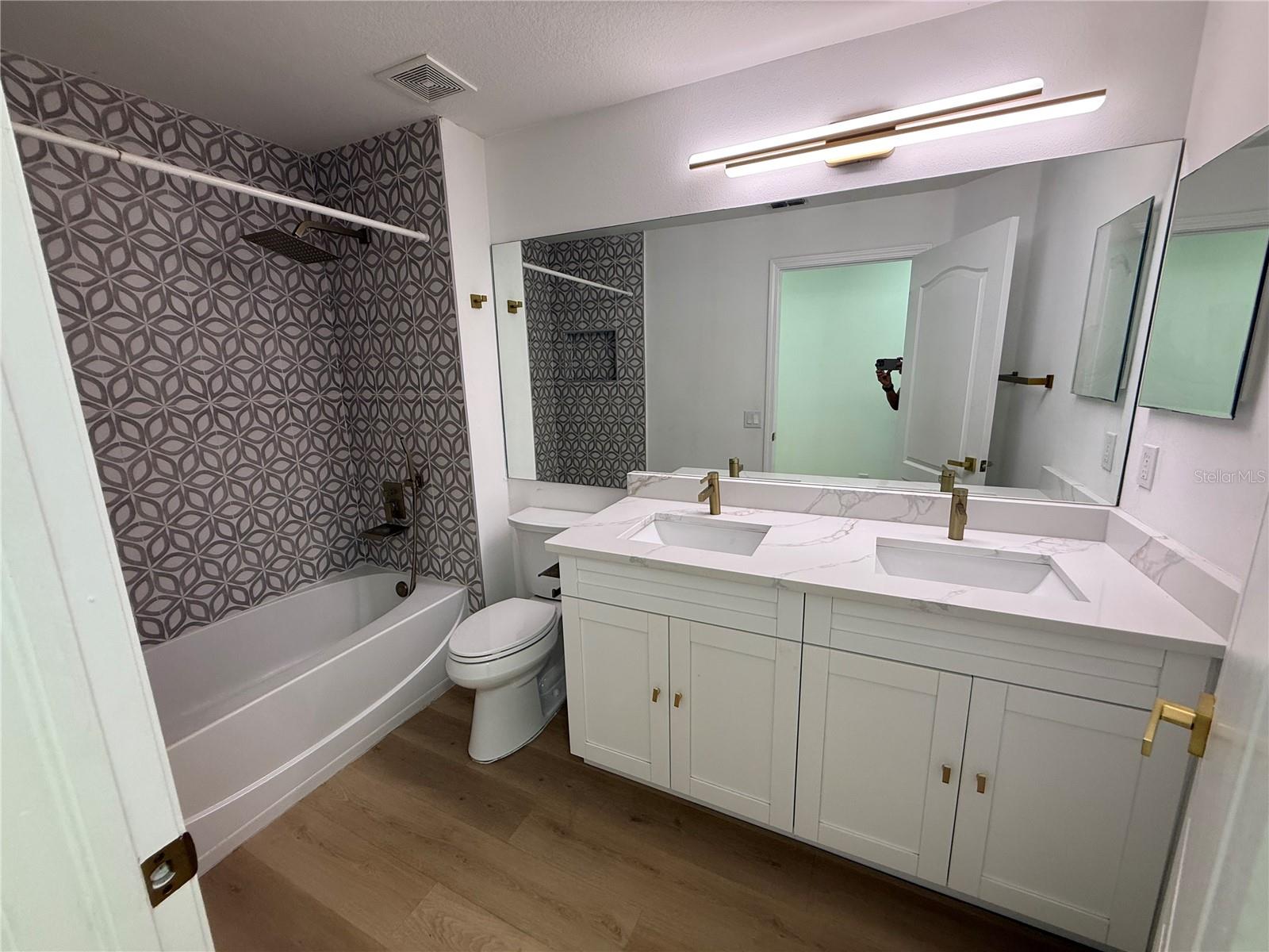 7341 PULTENEY DR — photo 47