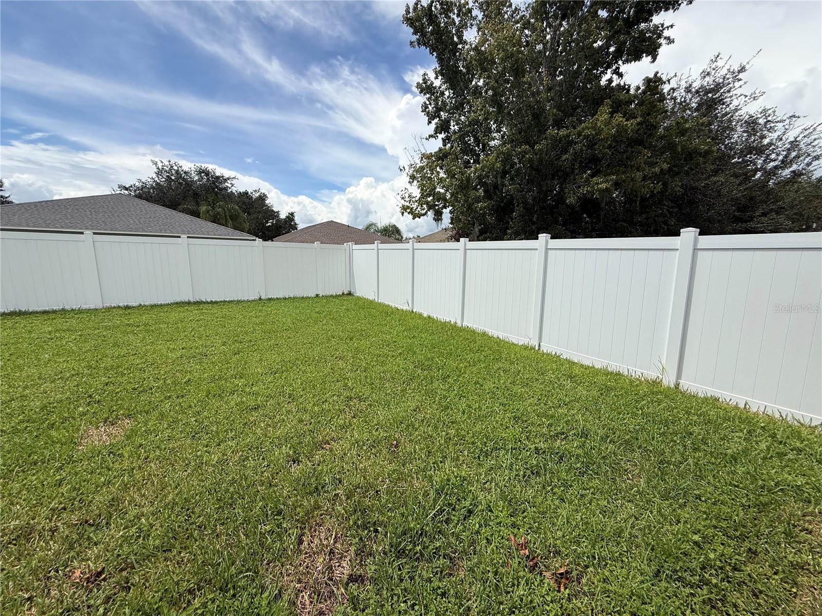 7341 PULTENEY DR — photo 28