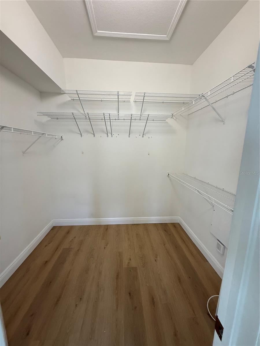 7341 PULTENEY DR — photo 33