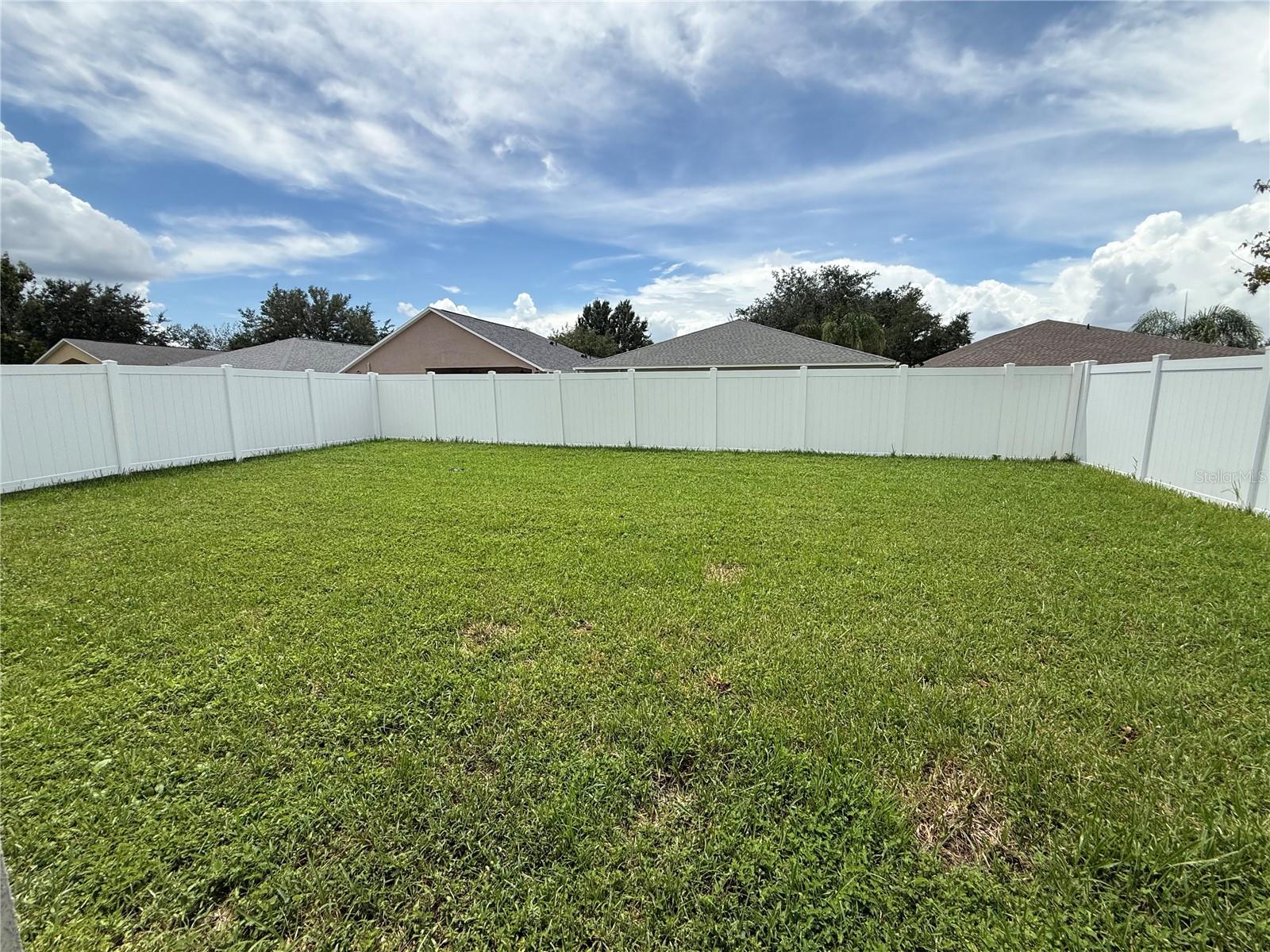 7341 PULTENEY DR — photo 30