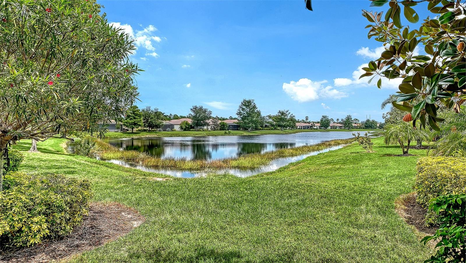 1383 MASENO DR — photo 24