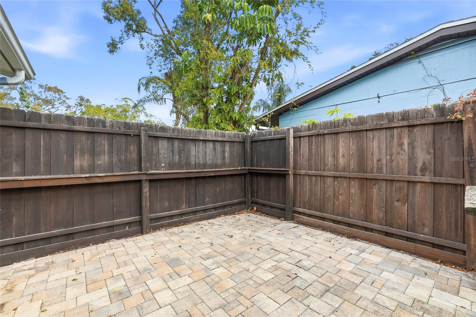 4095 LOCUST ST NE — photo 35