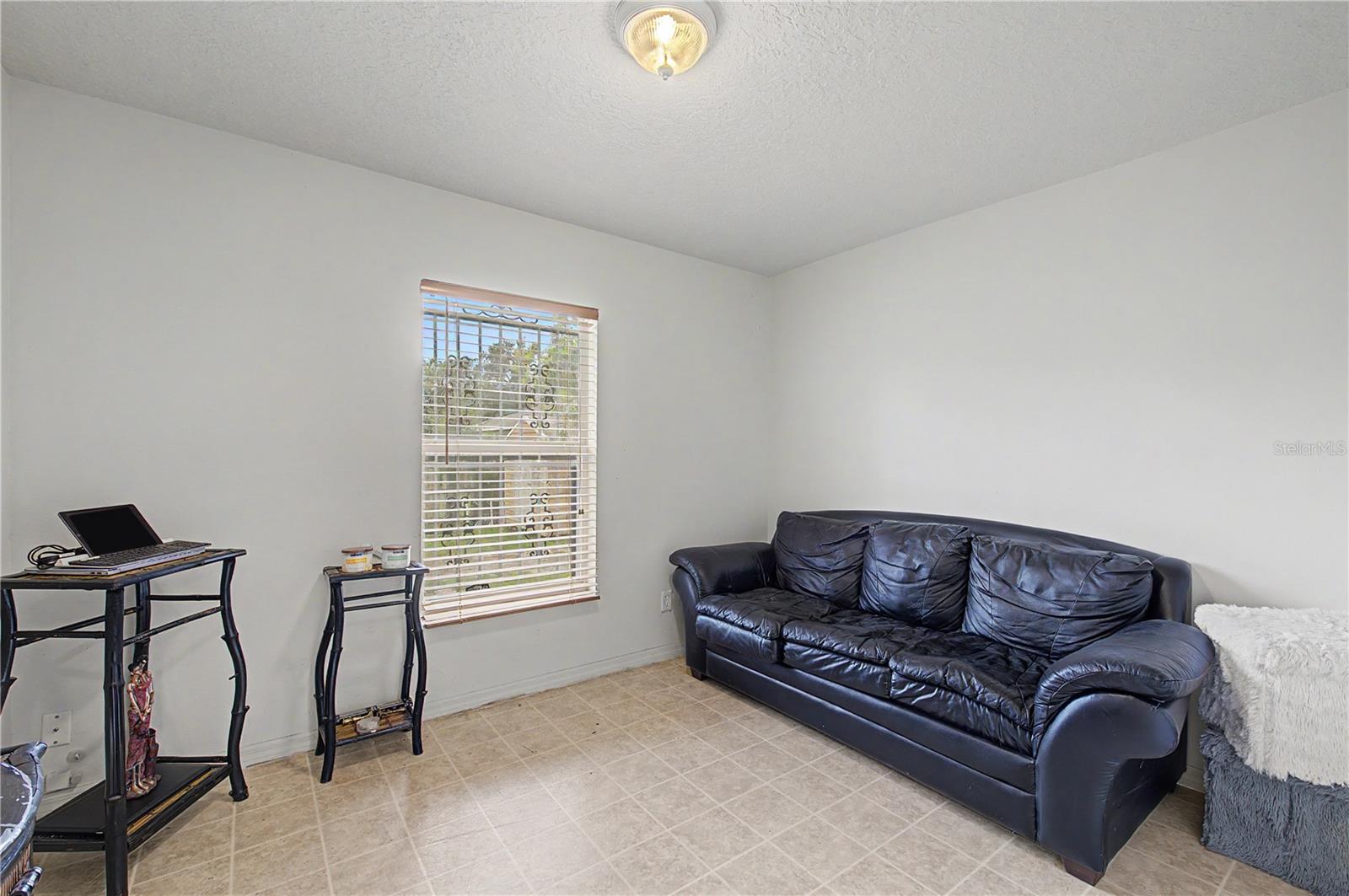 2423 E OKARA RD — photo 21
