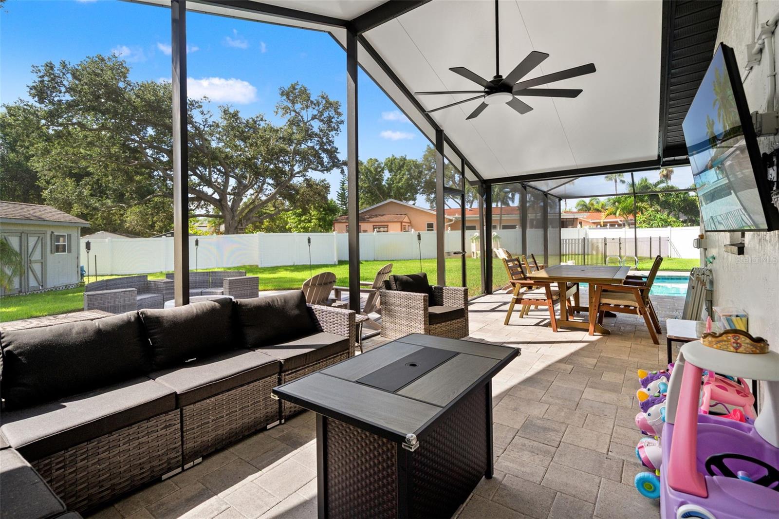 11312 ROBERT DR. — photo 37